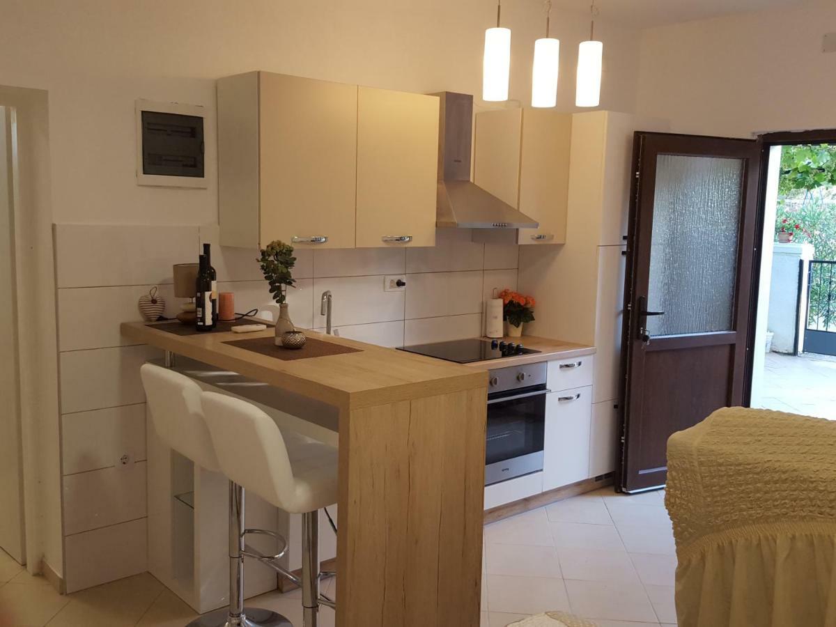 Studio Apartman D&D Banjole Εξωτερικό φωτογραφία